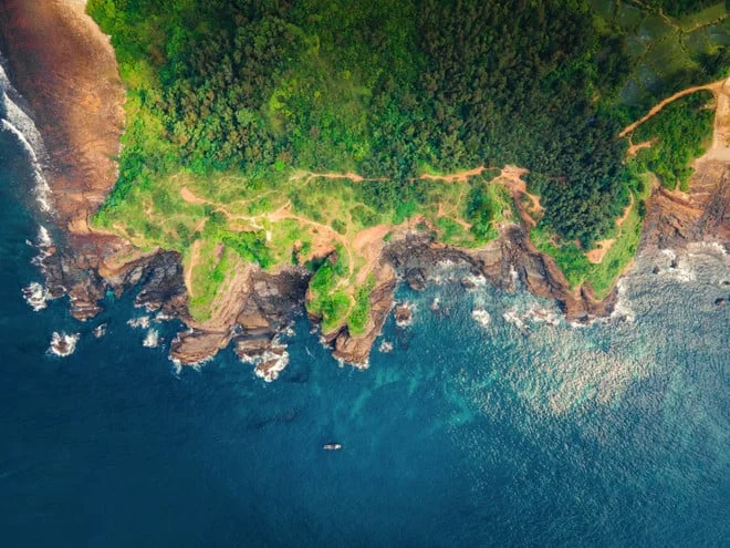 Как планируется развивать 6 крупных туристических зон по всей стране?